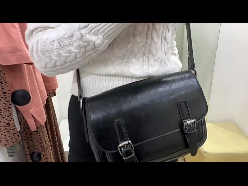 ❤️ Masturbazione pubblica della giovane cagna FeralBerry con un dildo nel camerino ❤❌ Super sesso al it.analizatorkrovi.ru ️❤